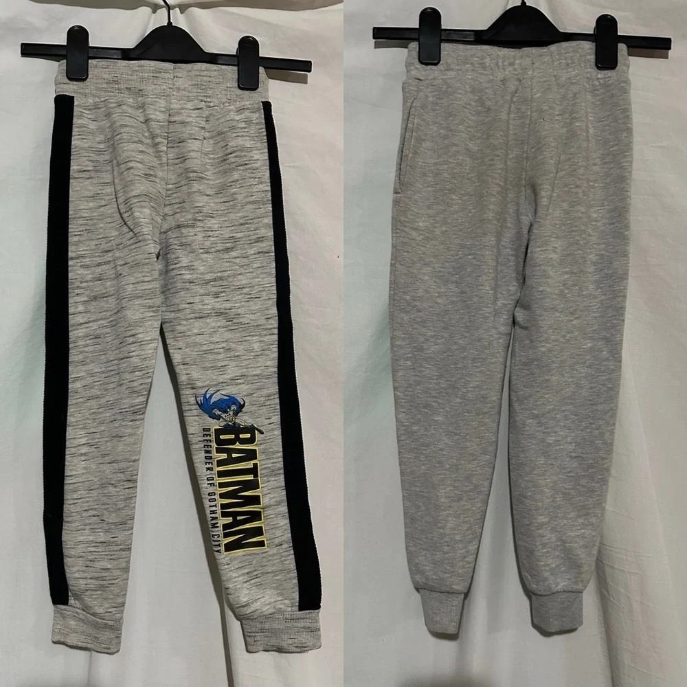 2 pair Gray Batman Kids Jogger Pants size 6/7